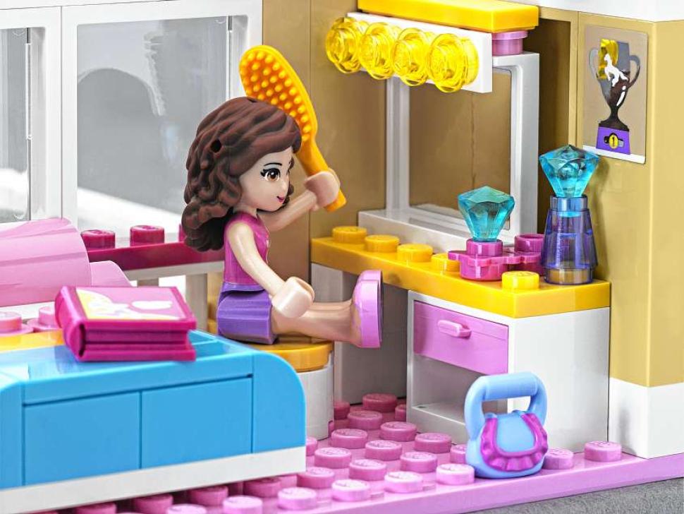 Подарите своей дочурке любимый конструктор - Lego Friends