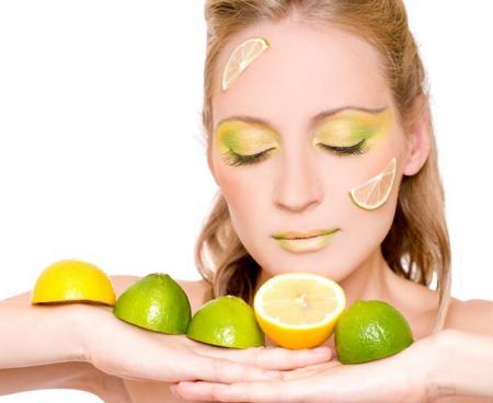 Как использовать лимон для ухода за кожей